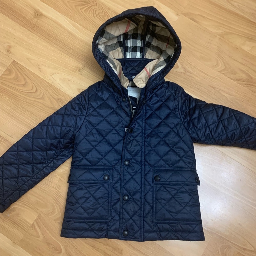 Burberry boy jacket size 3 - EUC